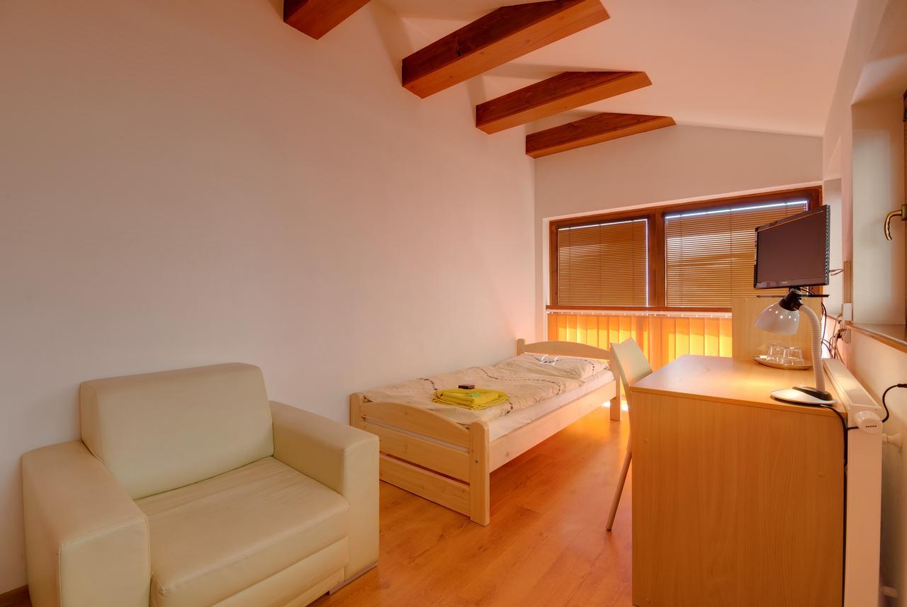 101 Penzion Prešov Exterior foto